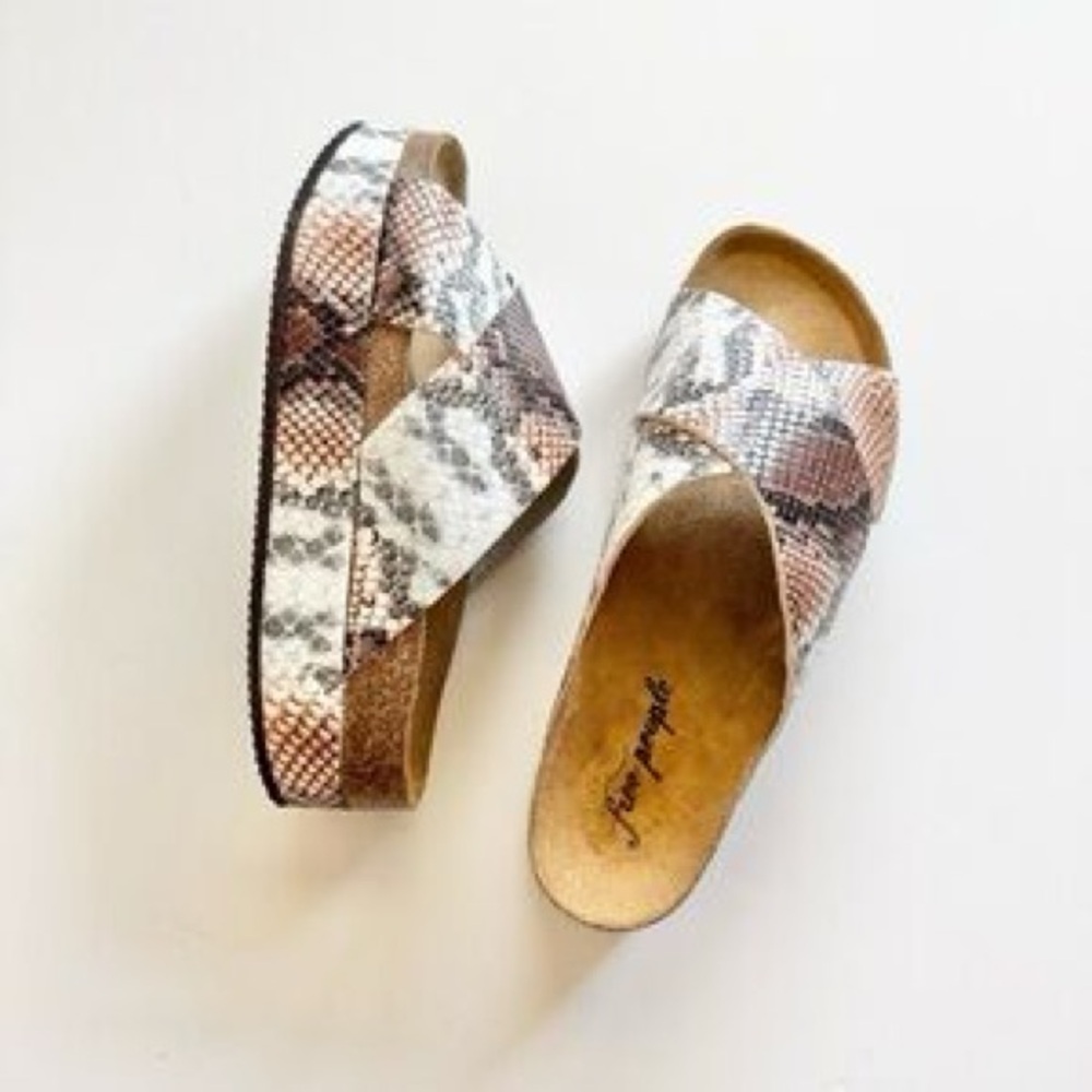 Free People Size 7 Sidelines Platform Sandals Sienna Snake